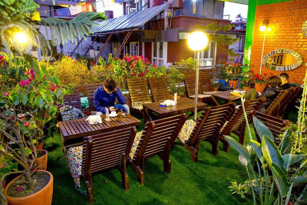 Shangrila Boutique Hotel Катманду Экстерьер фото