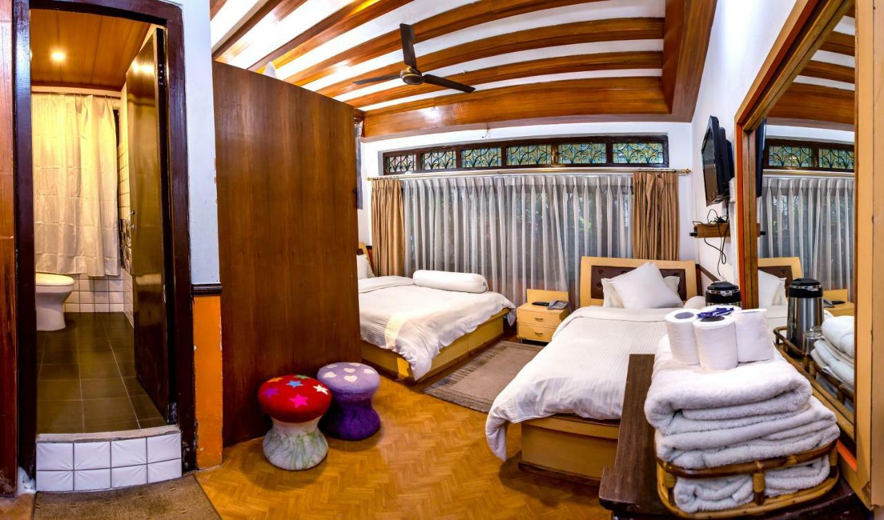 Shangrila Boutique Hotel Катманду Экстерьер фото