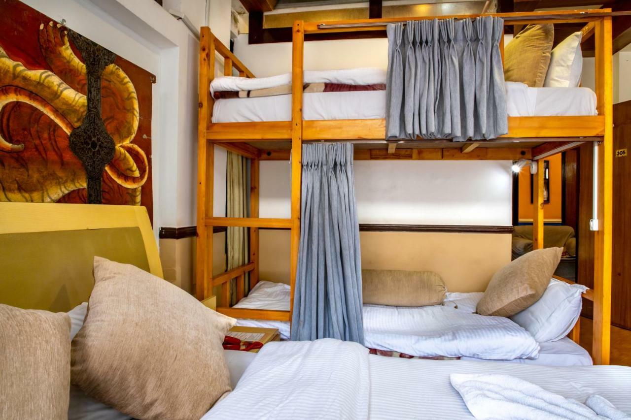 Shangrila Boutique Hotel Катманду Экстерьер фото