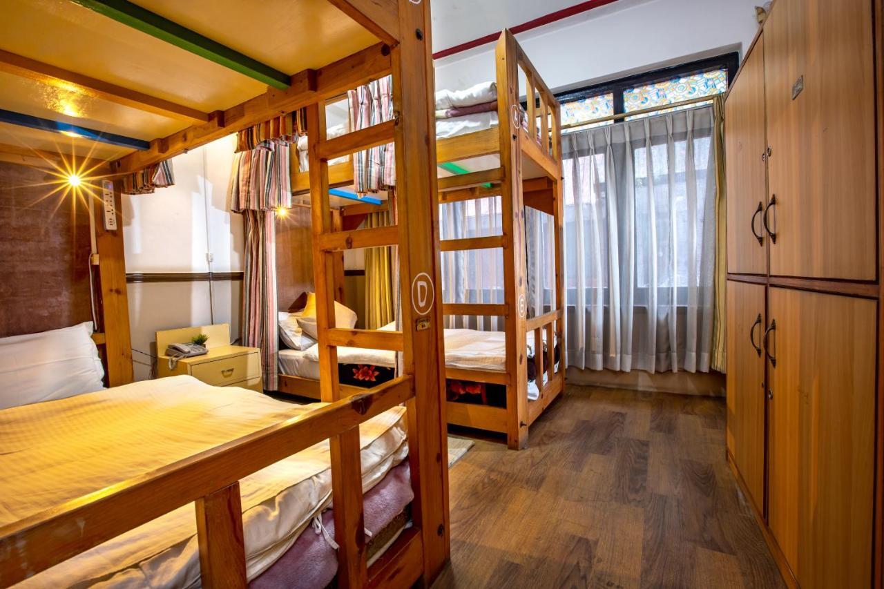 Shangrila Boutique Hotel Катманду Экстерьер фото
